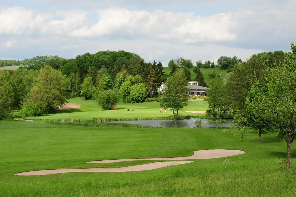 Heitlinger Hof Hotel Tiefenbach  ภายนอก รูปภาพ